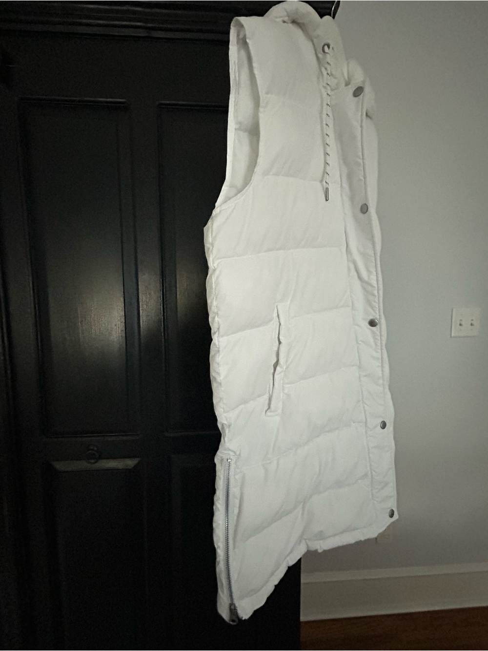 White Puffer Zella Vest - Picture 4 of 11